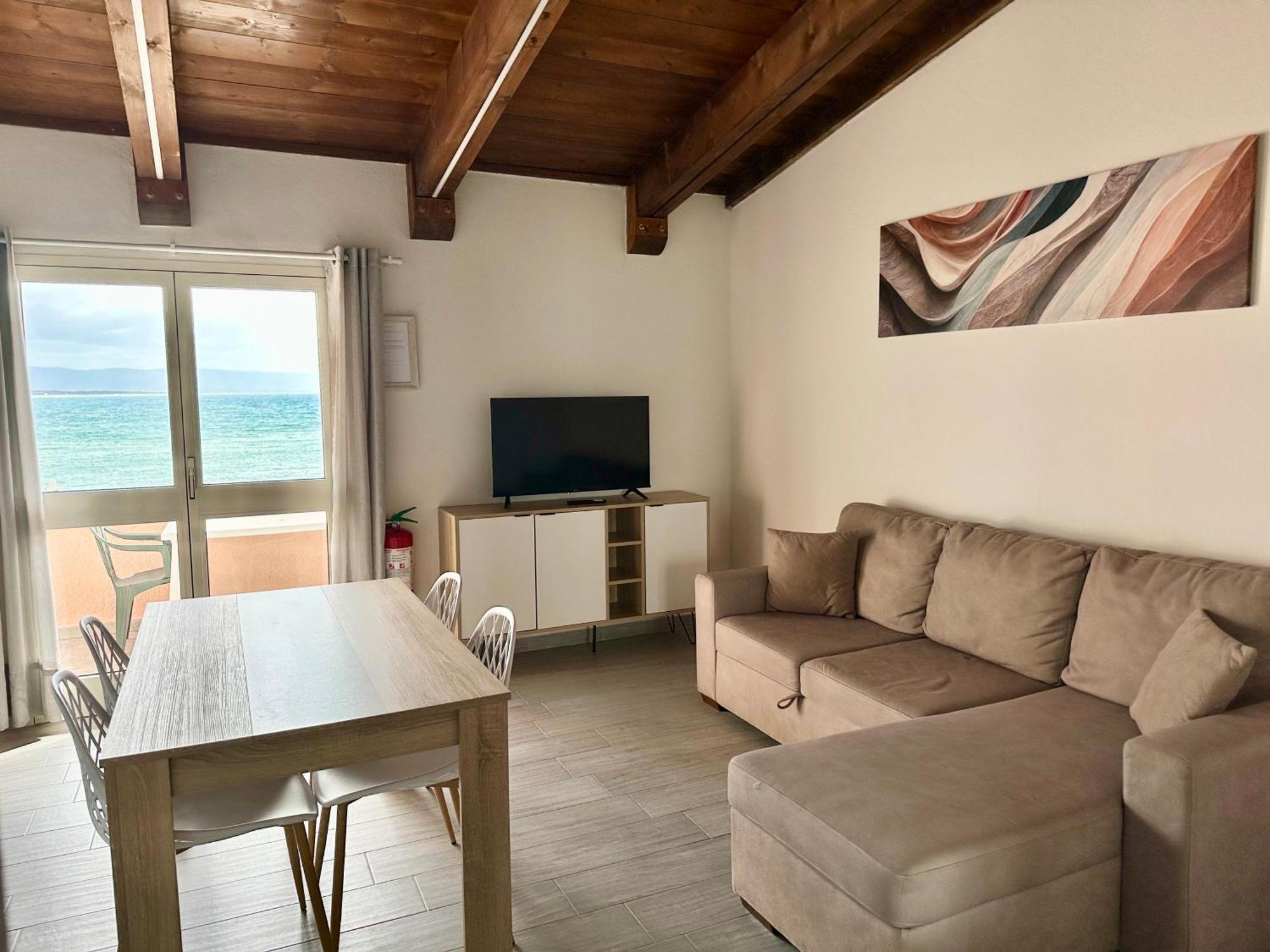 Approdo Apartments Isola Rossa Εξωτερικό φωτογραφία